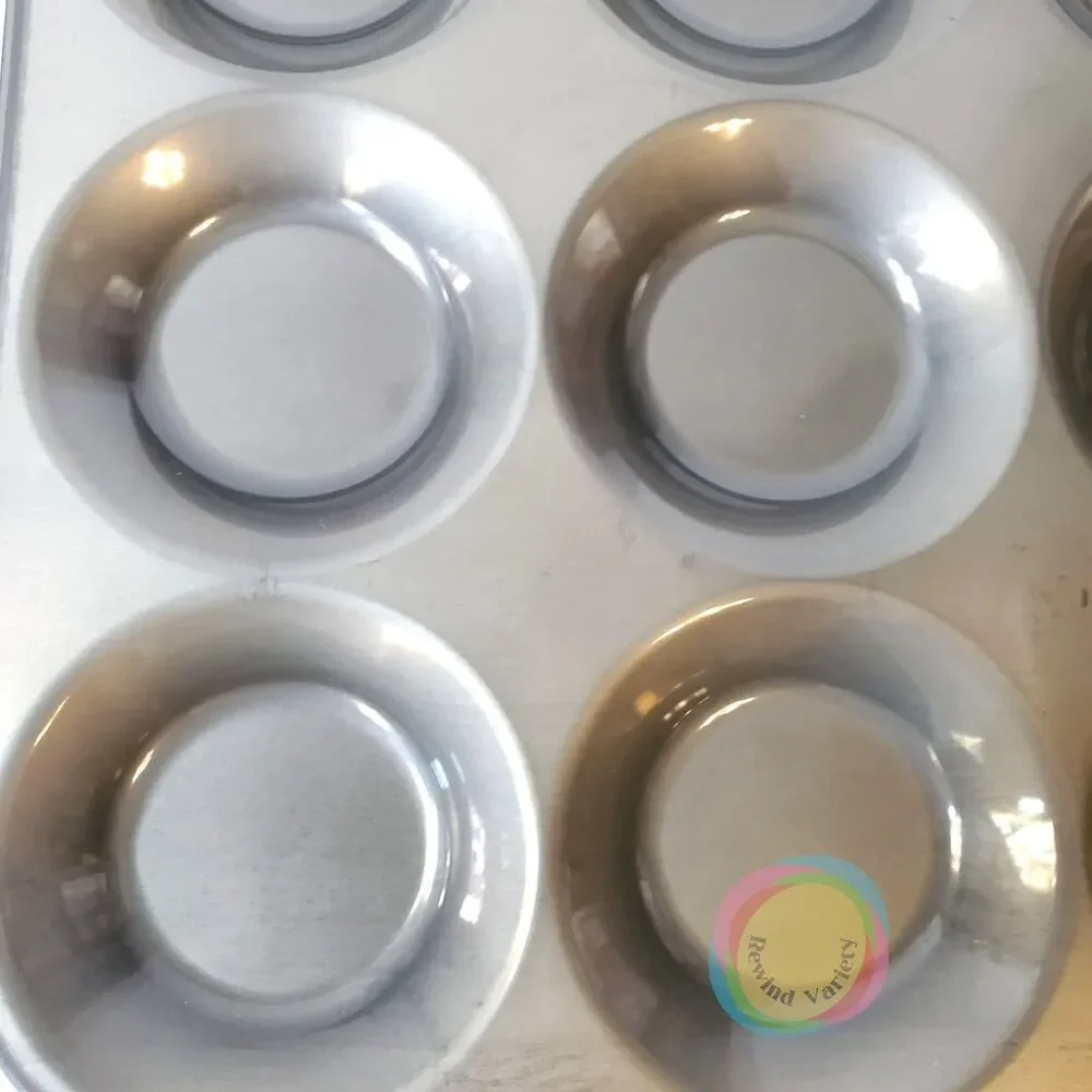 EKCO Baker's Secret Muffin Heads Nonstick Bake Pan